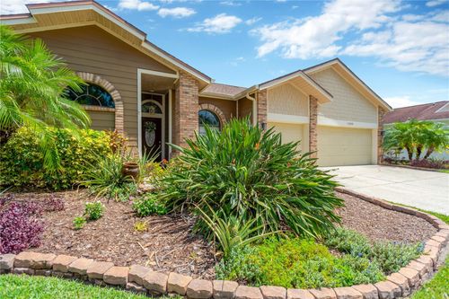 11209 Bloomington Dr, TAMPA, FL, 33635-1565 | Card Image