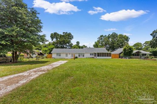 a-415 Colbert Ave, PENSACOLA, FL, 32507-2917 | Card Image