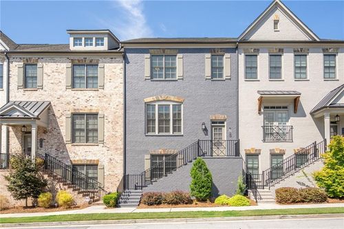 2440 Skyland Way Ne, Brookhaven, GA, 30319-3777 | Card Image