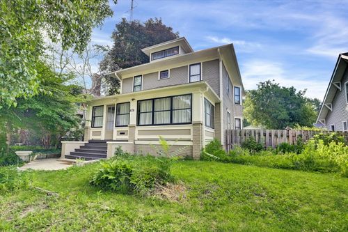 878 S Wildwood Ave, Kankakee, IL, 60901-5371 | Card Image
