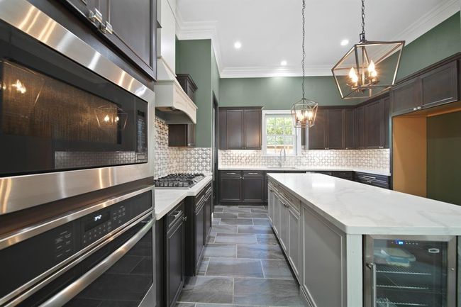 1148 Du Barry Ln, House other with 4 bedrooms, 4 bathrooms and 2 parking in Houston TX | Image 7