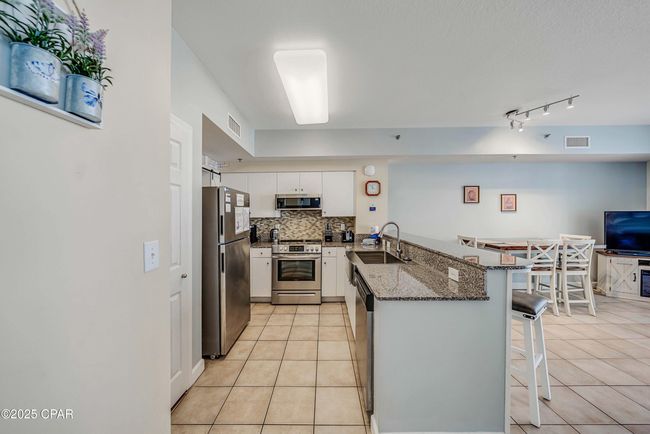 UNIT-1125 - 9900 S Thomas Dr, Condo with 1 bedrooms, 2 bathrooms and null parking in Panama City Beach FL | Image 20
