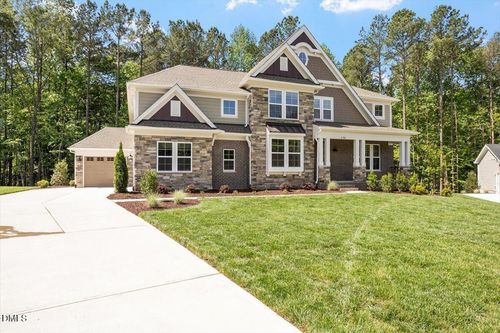 136 Ogden Cir, Archer Lodge, NC, 27527-8042 | Card Image
