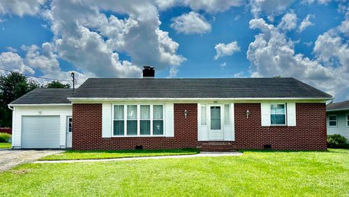111 E 4th Ave, Huntingburg, IN, 47542-9693 | Card Image