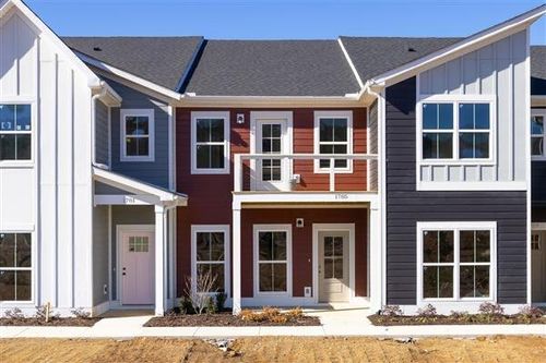 1890 Cotton Way, Chattanooga, TN, 37404-5252 | Card Image