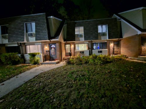 114-114 High Path Rd, Windsor, CT, 06095-4131 | Card Image