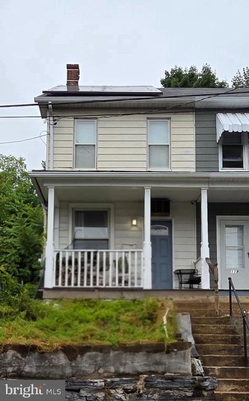 117 Penn St, STEELTON, PA, 17113-2428 | Card Image