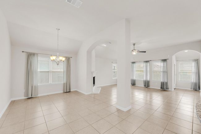 22008 Abigail Way, House other with 3 bedrooms, 2 bathrooms and 4 parking in Pflugerville TX | Image 11