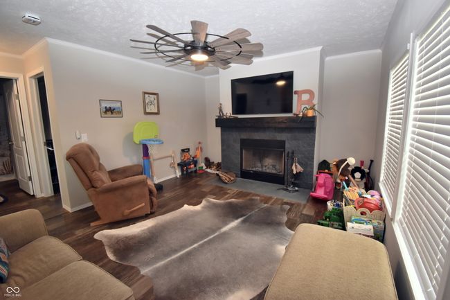 9191 W Mount Carmel Rd, House other with 3 bedrooms, 2 bathrooms and null parking in Gosport IN | Image 16