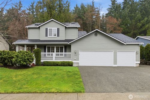 25608 Cumberland Way, Black Diamond, WA, 98010-9511 | Card Image