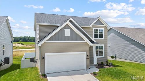 359 Valley Bluff Dr, Wentzville, MO, 63385-7244 | Card Image