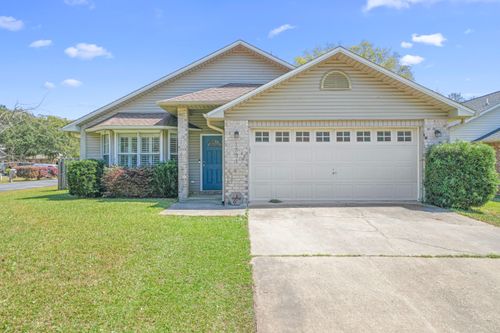 1731 Ivalea Cir, Navarre, FL, 32566-7330 | Card Image