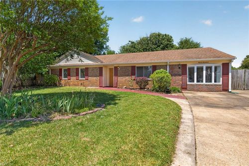 1117 Camelot Ct, Chesapeake, VA, 23323-2926 | Card Image
