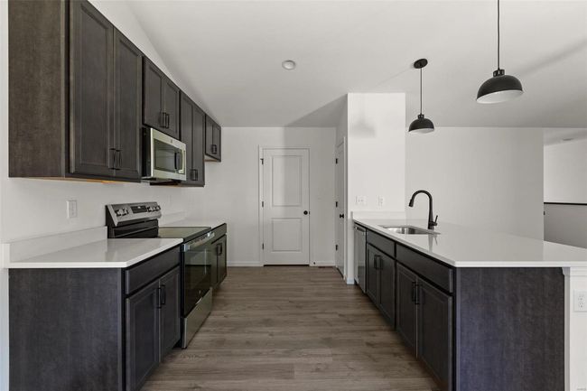 1012 Braid Trail Dr, House other with 3 bedrooms, 2 bathrooms and 2 parking in Union MO | Image 13