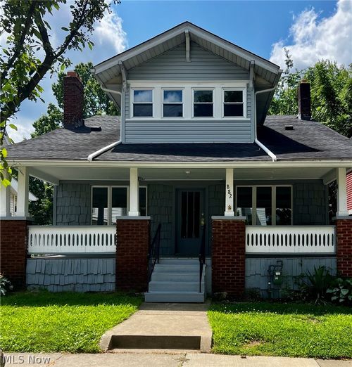 882 Redfern Ave, Akron, OH, 44314-2046 | Card Image