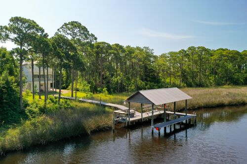 95 Bluebell Cir, Santa Rosa Beach, FL, 32459-3137 | Card Image