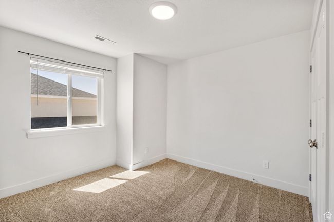 Upstairs Bedroom #3 | Image 27