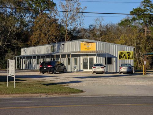 ste-b-660 Highway 105 W, Sour Lake, TX, 77659-9515 | Card Image