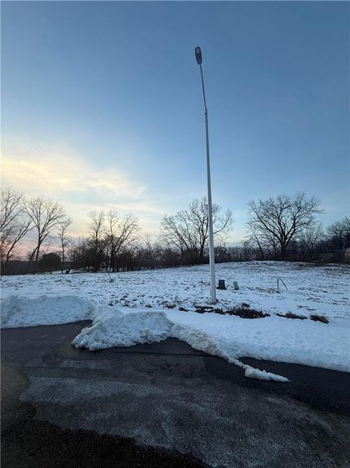 2719 Nw 84th Ter, Kansas City, MO, 64154-1109 | Card Image