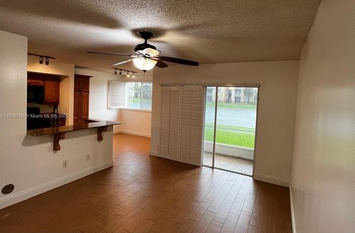 apt-104-2620 S University Dr, Davie, FL, 33328-1470 | Card Image