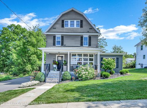 417 Sherwood Ave, Dunmore, PA, 18512-2019 | Card Image