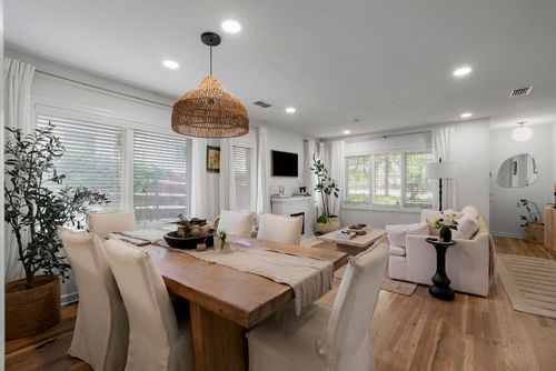 3004 Oakmont Blvd, Austin, TX, 78703-1841 | Card Image
