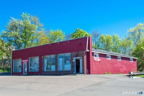 635 W Main Street, Branford, CT, 06405 | Card Image