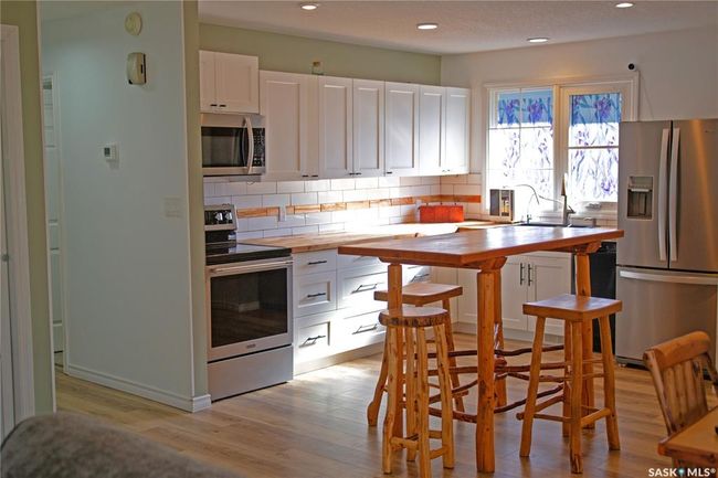 217 10 Th Ave W, House other with 3 bedrooms, 2 bathrooms and 3 parking in Kindersley SK | Image 11