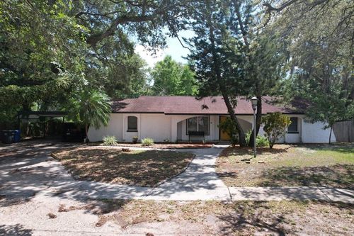 12216 Noreast Lake Dr, TAMPA, FL, 33612-4062 | Card Image