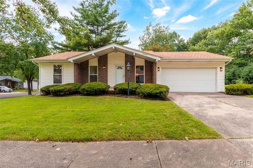 14421 Fox Dower Ct, Florissant, MO, 63034-2923 | Card Image