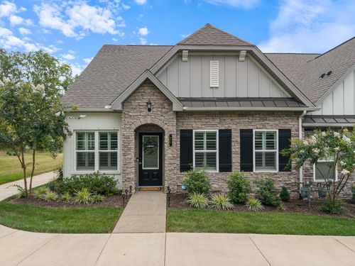 217 Trevor Dr, Mount Juliet, TN, 37122-4177 | Card Image
