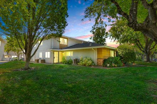 apt-3-6436 Bremen Dr, Citrus Heights, CA, 95621-5257 | Card Image