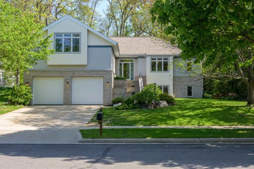 659 Acadia Way, Verona, WI, 53593-8228 | Card Image