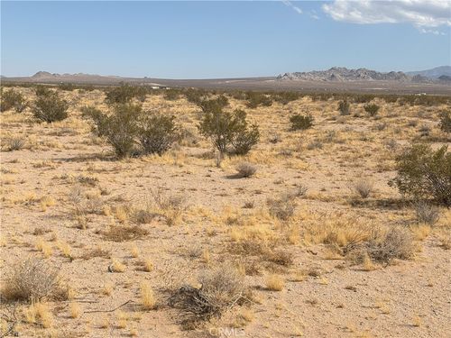 0 Saxon Rd, Lucerne Valley, CA, 92356 | Card Image