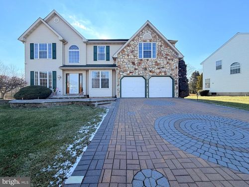 15 Moonlight Ct, NEWARK, DE, 19702-8606 | Card Image