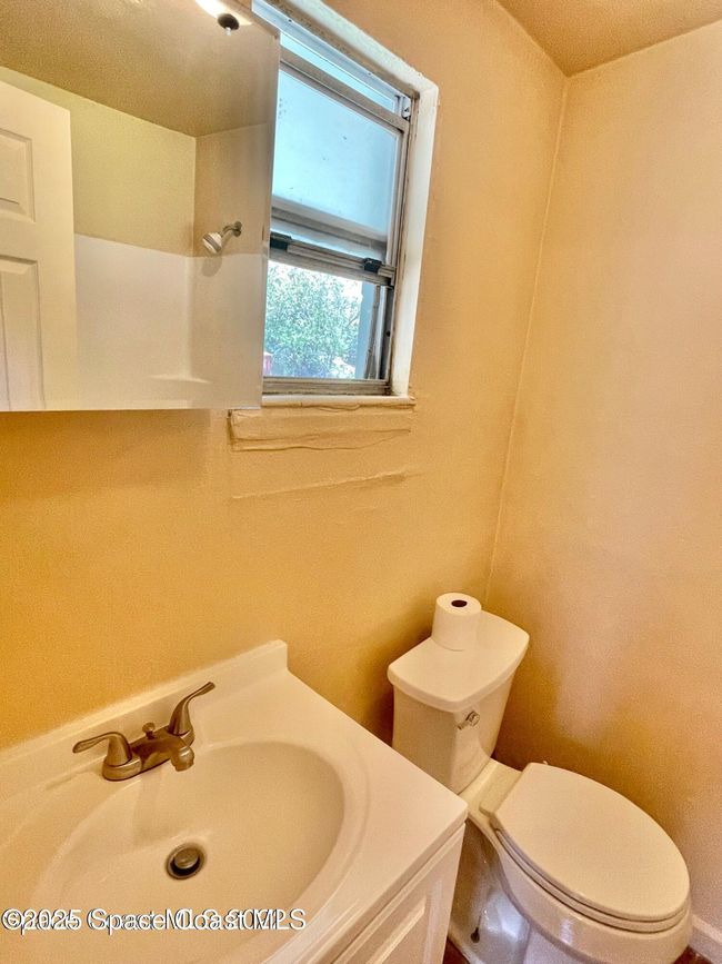 316318 Bay Ave, House other with 2 bedrooms, 2 bathrooms and null parking in COCOA FL | Image 16