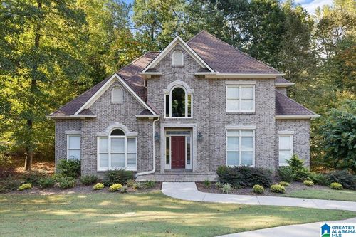 253 Saint Andrews Pkwy, ONEONTA, AL, 35121-3576 | Card Image