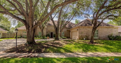 6013 Country Club Dr, Victoria, TX, 77904-1630 | Card Image