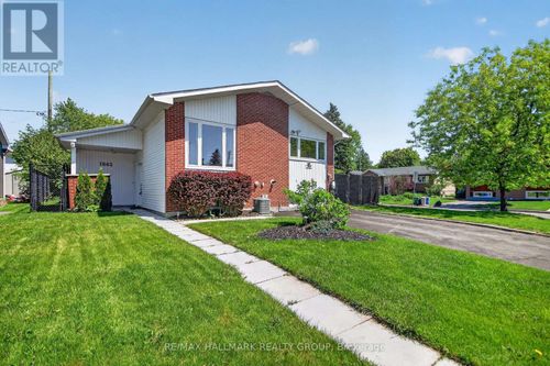 1865 Arizona Ave, Ottawa, ON, K1H6Z5 | Card Image