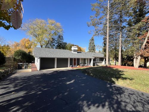 12102 220th Avenue, SALEM LAKES, WI, 53104 | Card Image