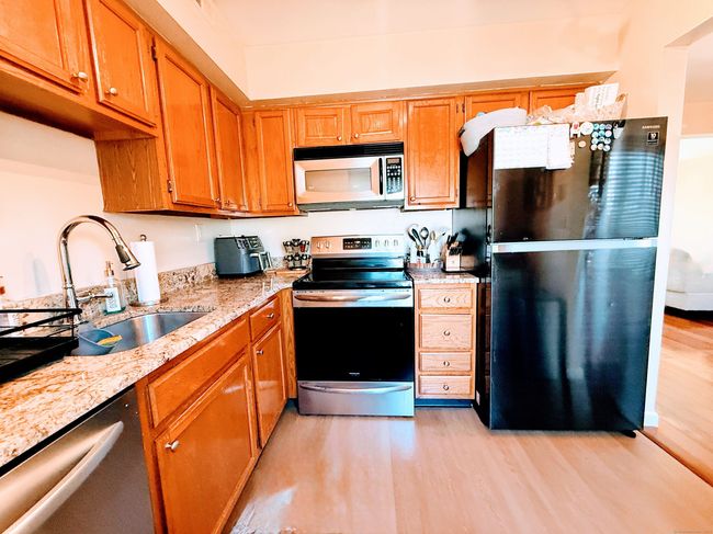 49 - 49 Candlewood Dr, Condo with 2 bedrooms, 2 bathrooms and 2 parking in South Windsor CT | Image 8