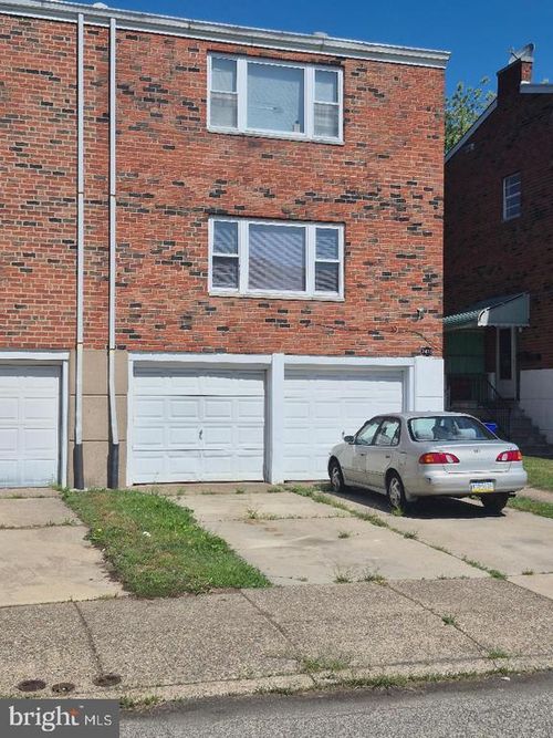 7415 Lapwing Pl, PHILADELPHIA, PA, 19153-2321 | Card Image