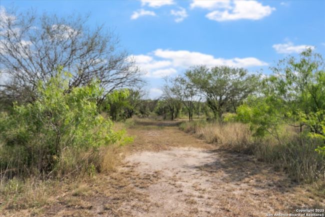 226 Private Rd 3251, Home with 4 bedrooms, 2 bathrooms and null parking in Alice TX | Image 36