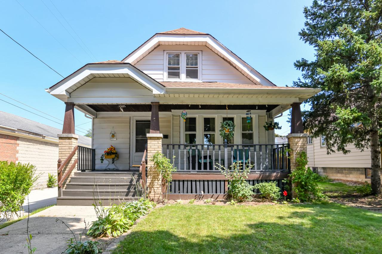 62nd St, Milwaukee, WI 53210