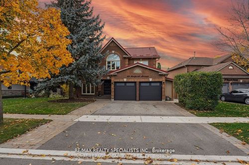 99 Kenpark Ave, Brampton, ON, L6Z3K5 | Card Image
