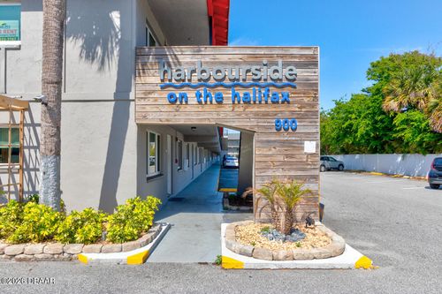 apt-108-900 S Peninsula Dr, DAYTONA BEACH, FL, 32118-4774 | Card Image
