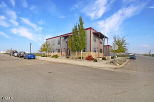 299 Prairie Dr, Stanley, ND, 58784-8501 | Card Image