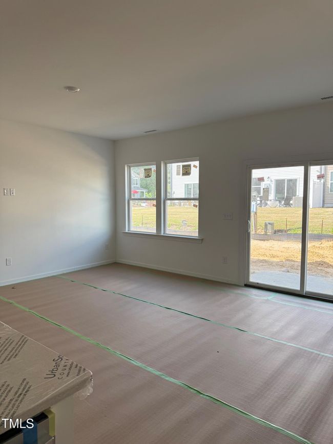 Lot 64 Gatyhering Room_Susie Brownell | Image 4