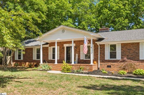 218 Crestwood Dr, Greenville, SC, 29609-1408 | Card Image