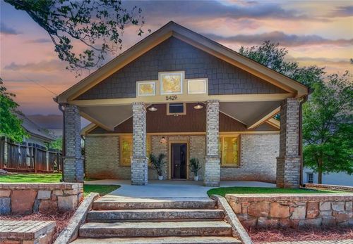5429 E Mountain St, Stone Mountain, GA, 30083-3072 | Card Image